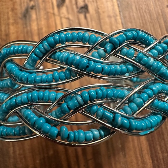 Turquoise Beaded Bracelet - Picture 6 of 6